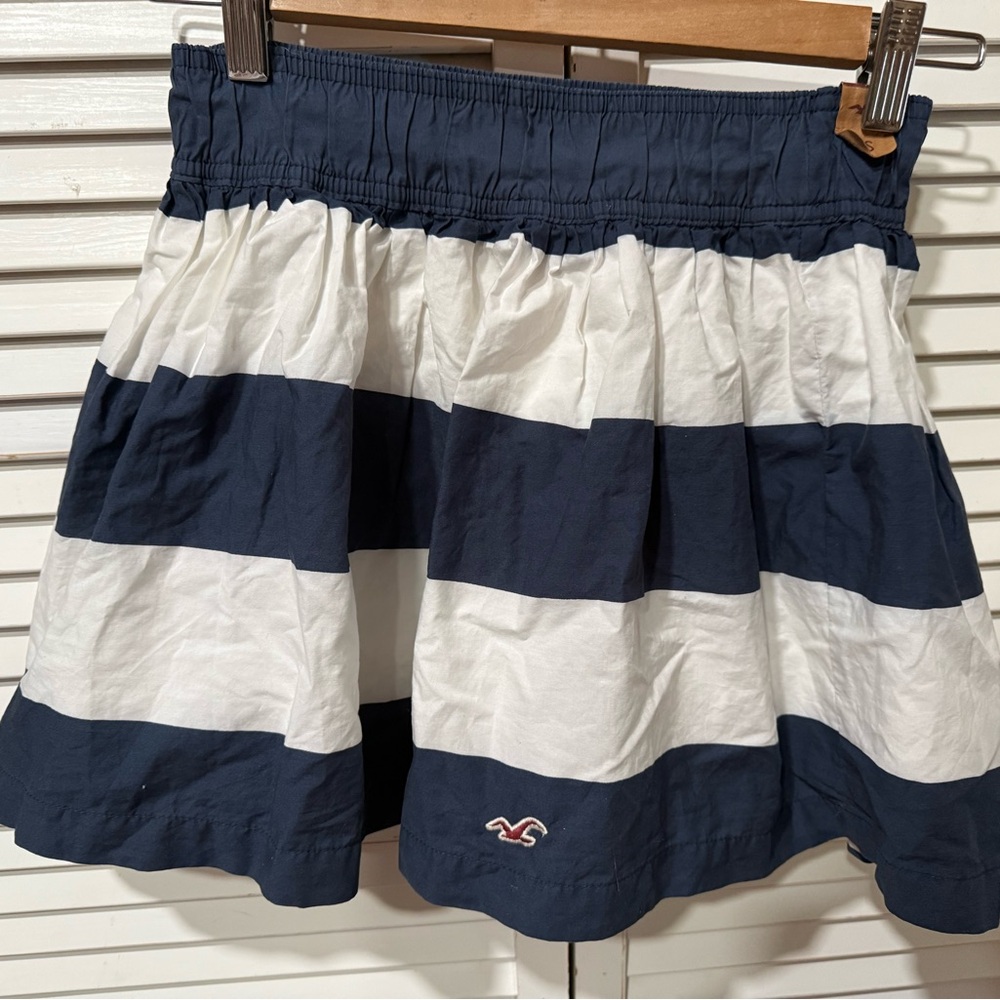 Hollister cotton Navy & White Striped Gathered Mini Skirt,size xs
